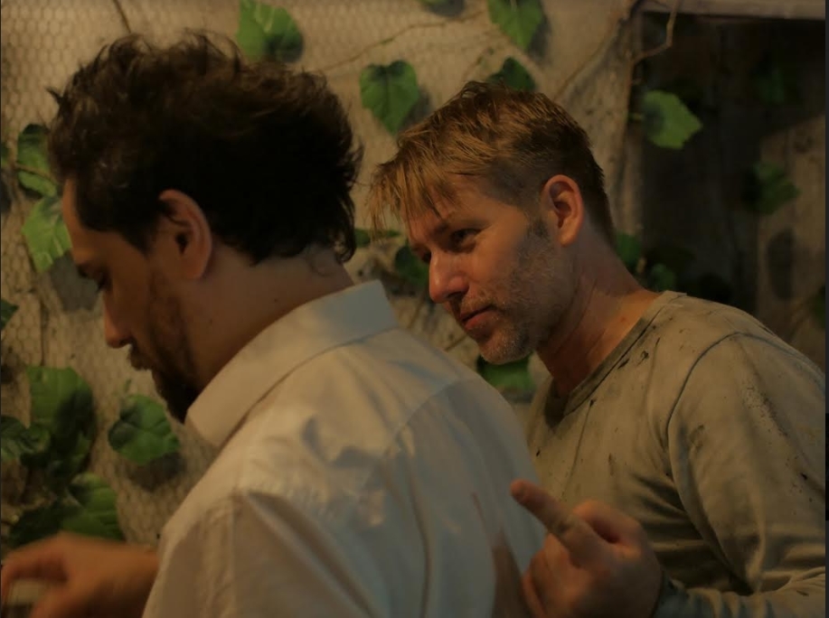 “No estoy (sobre cómo hacerse invisible)” en el Teatro Espacio Callejón