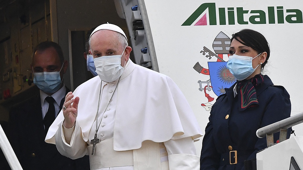 El papa Francisco comienza su histórica visita a Irak