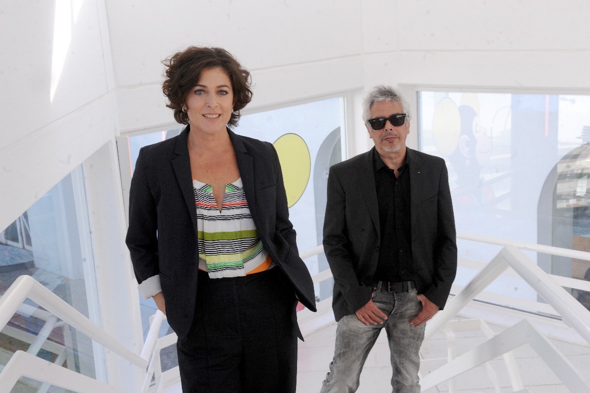 Bobby Flores y Mariana Mactas juntos en el aire de CNN Radio