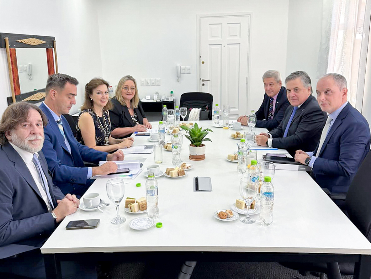 Diálogo Estratégico: Cancilleres de Argentina y Uruguay avanzan en Cooperación Bilateral