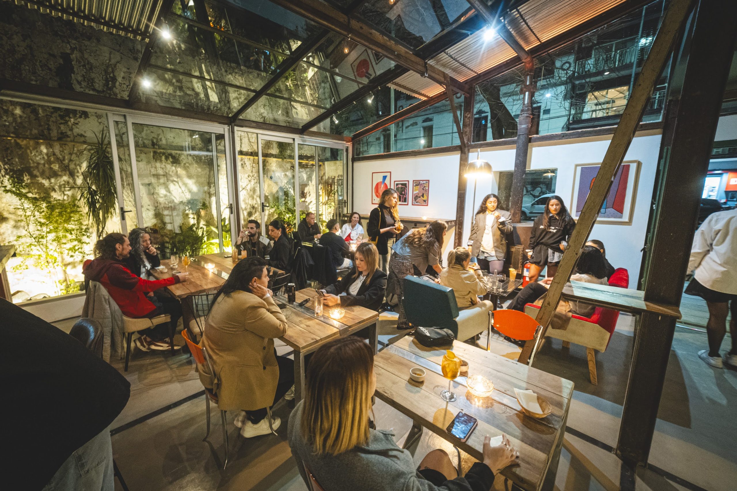 EL TALLER CABA, donde la gastronomía se da la mano con el arte circular y el diseño