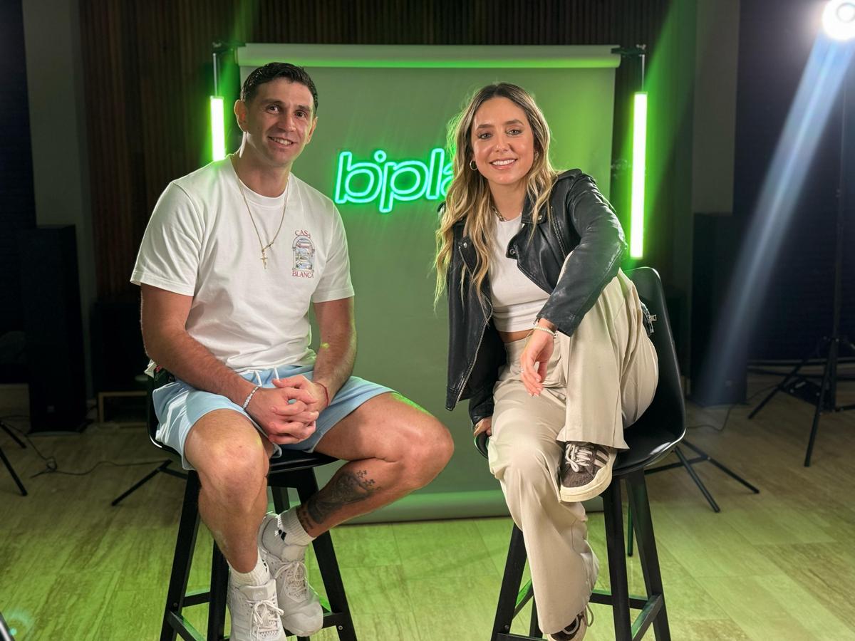 Dibu Martínez, íntimo con Sofi Martínez: una entrevista imperdiblehoy 21:45 en Telefe y completa en mitelefe.com