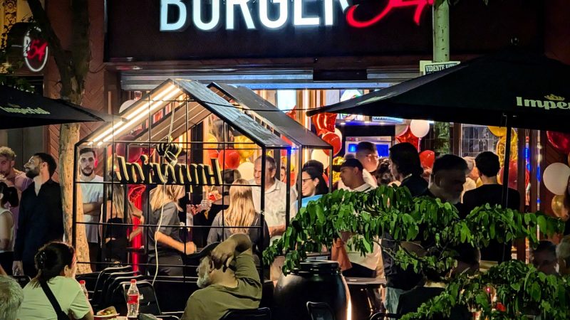 La transformación de BURGER54 en Devoto: más eficiencia, más confort y el mismo compromiso con la calidad