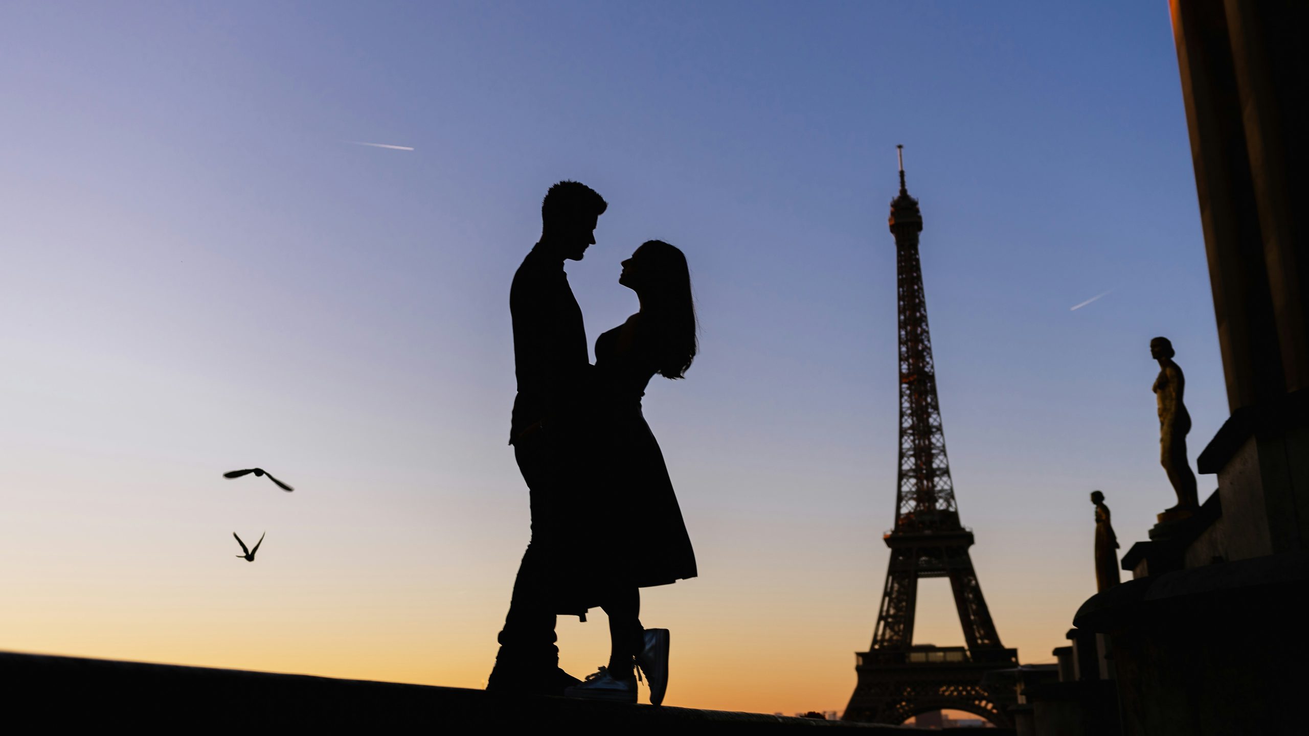 Día del beso: los destinos más románticos para celebrarlo