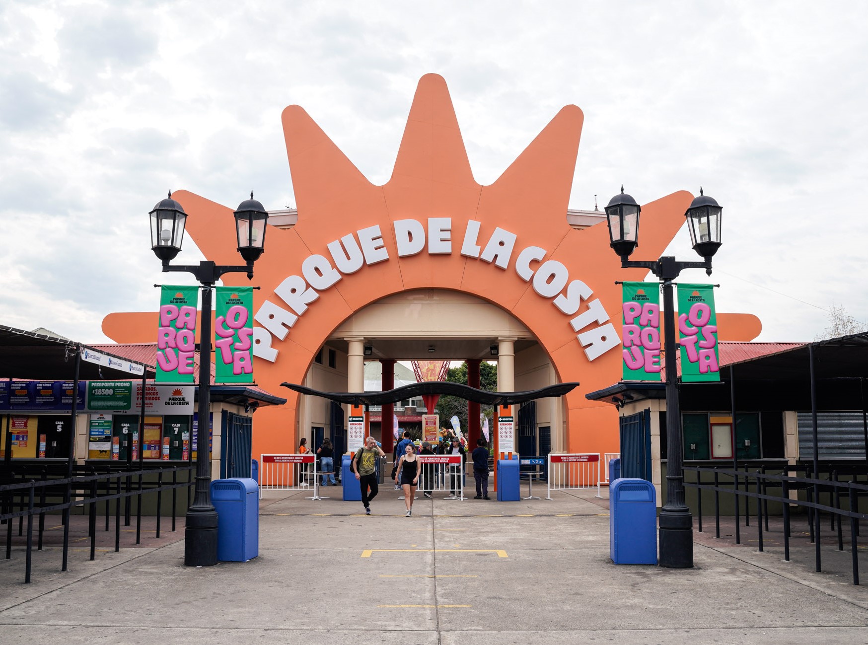 Sorpresa de cumpleaños! El Parque de la Costa lanza una increíble promo 2×1 por su 28° aniversario